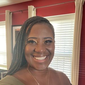 Meet your Posher, Sheila